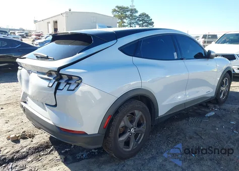 2022 Ford Mustang Mach-E Select z USA, uszkodzony, nr VIN 3FMTK1RM0NMA39352